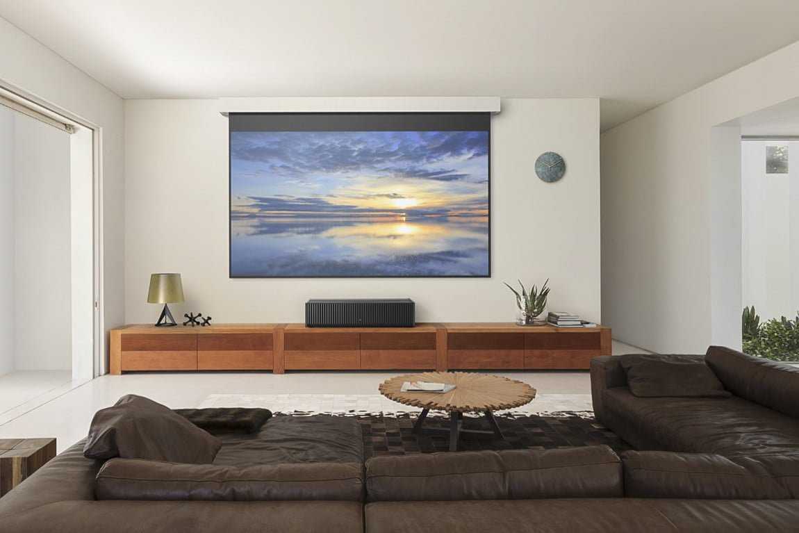 Проектор vs. телевизор — за и против