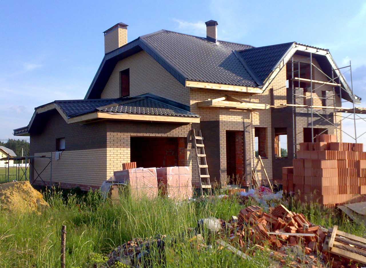 Строительство частного дома кирпичного. тонкости процесса строительства кирпичных домов