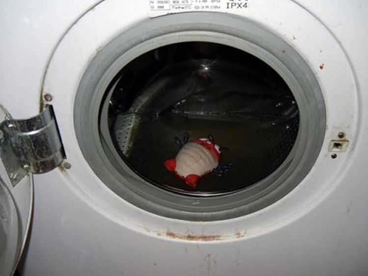 Стиральная машина не сливает воду, как починить?