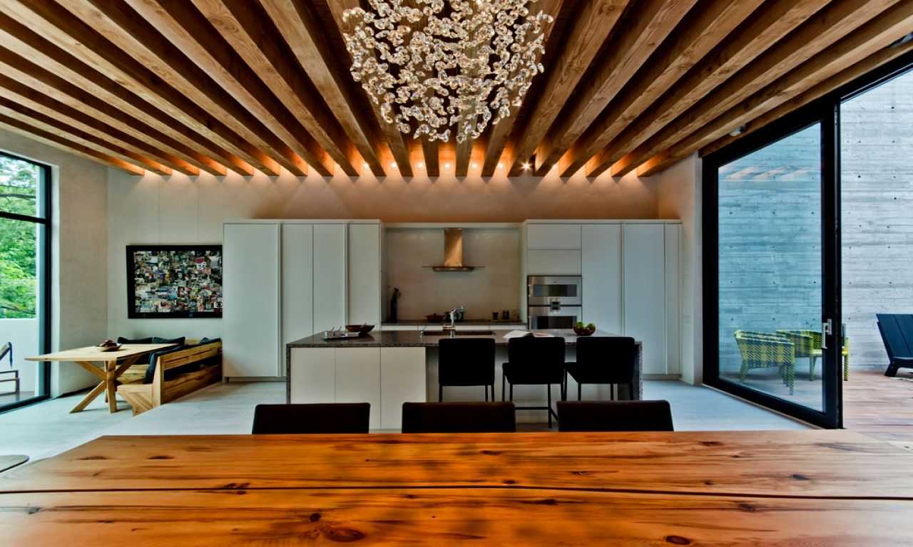 100 идей отделки потолка в деревянном доме, фото из частных домов