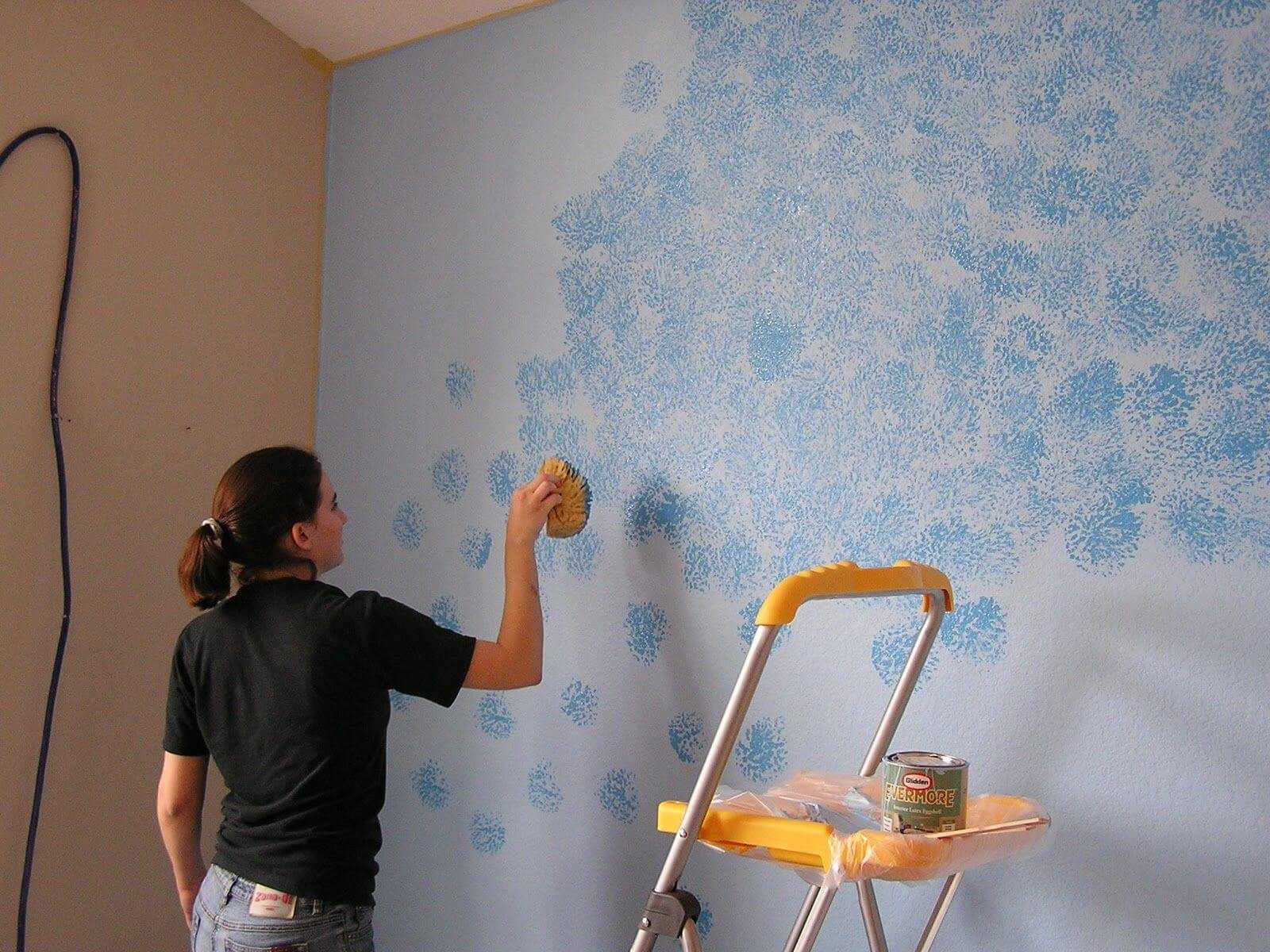 Покраска стен (81 фото): варианты и примеры окраски конструкций квартире, в какой цвет лучше красить бетонные стены