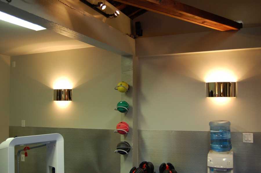 Светодиодные светильники для гаража. особенности выбора и установки гаражных светодиодных светильников