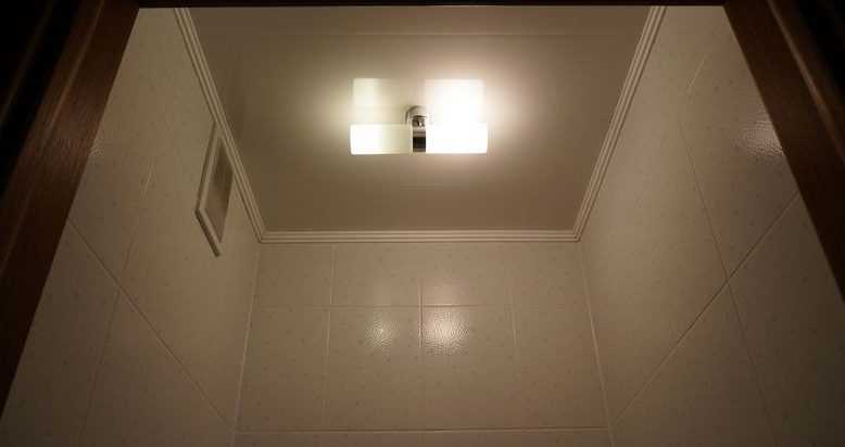 Дизайн ванной комнаты — красивое освещение как элемент декора