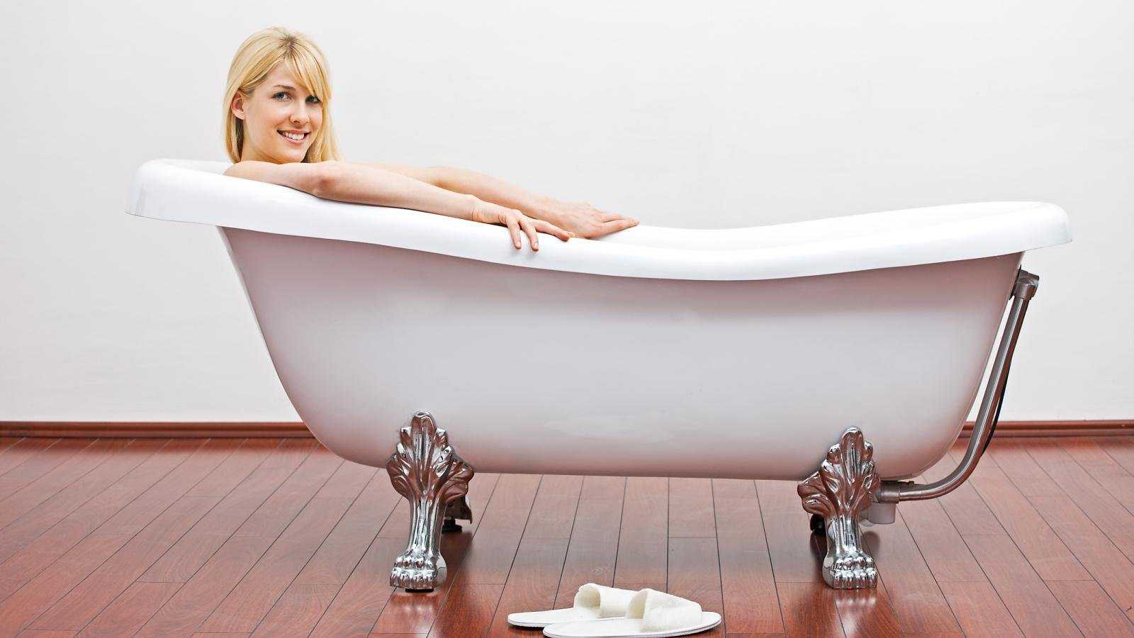 Выясняем: какая ванна лучше - чугунная, акриловая или стальная