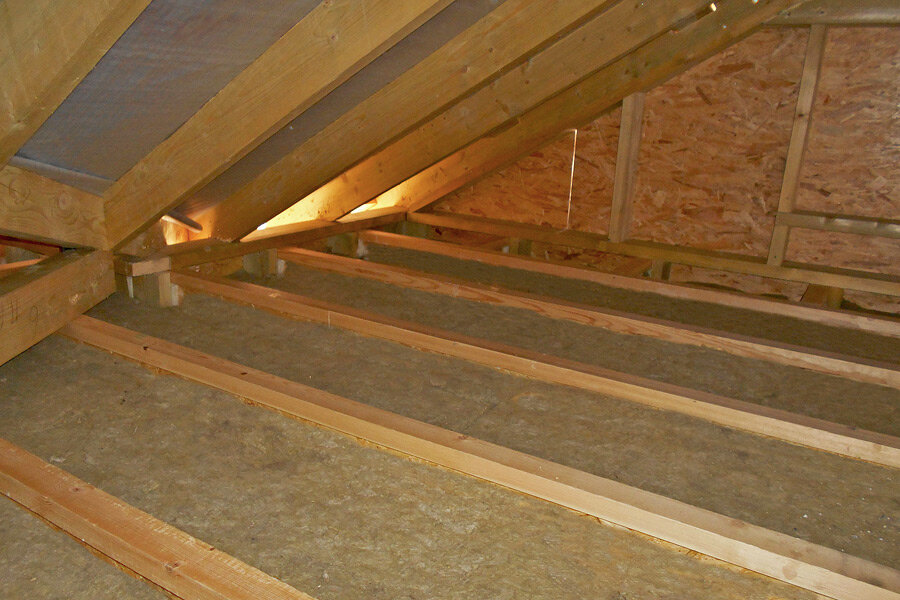 Технология утепления деревянного потолка