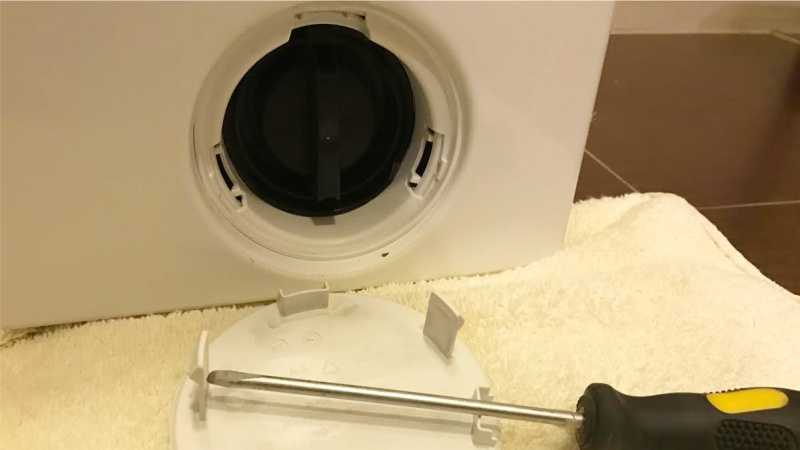 Как почистить сливной фильтр в стиральной машине