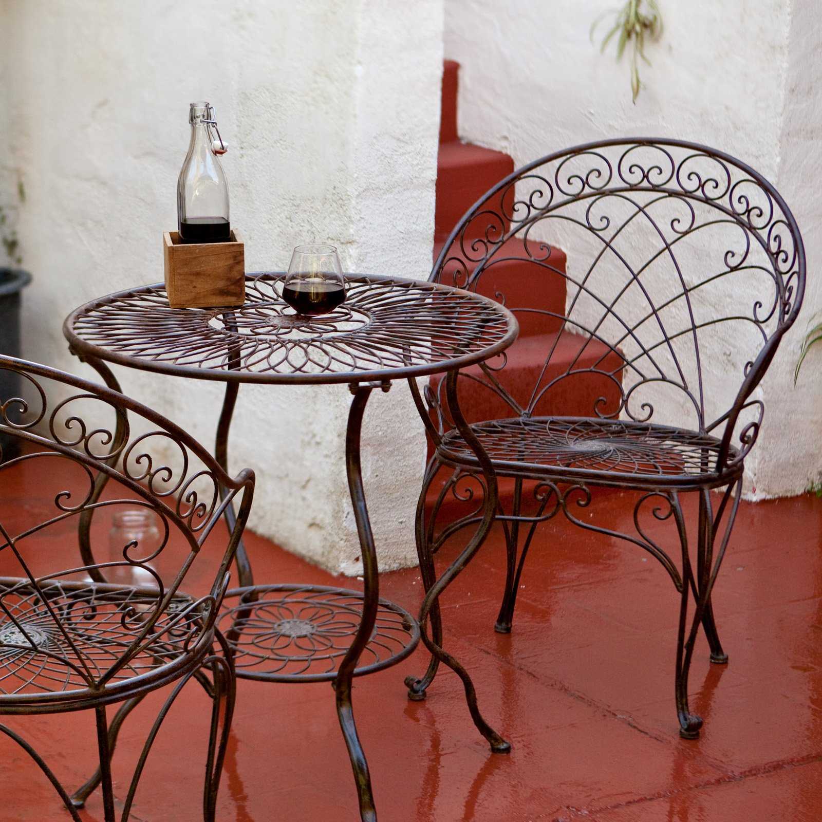 Кованые стулья (25 фото): красивые оригинальные стулья с подлокотниками, изделия из металла, профильной трубы для кухни