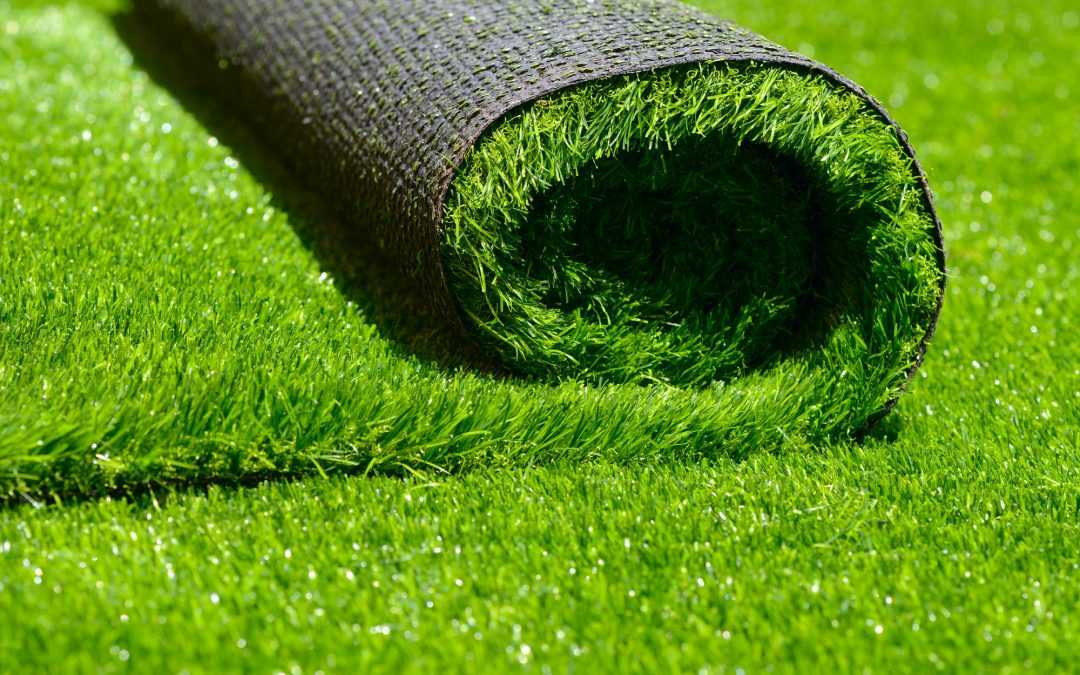 Искусственный газон: виды покрытия и особенности самостоятельной укладки
