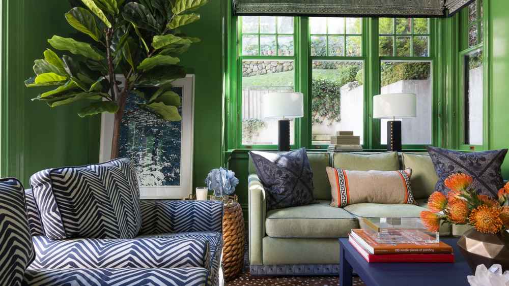 Зеленый интерьер гостиной: идеи оформления, сочетания, фото