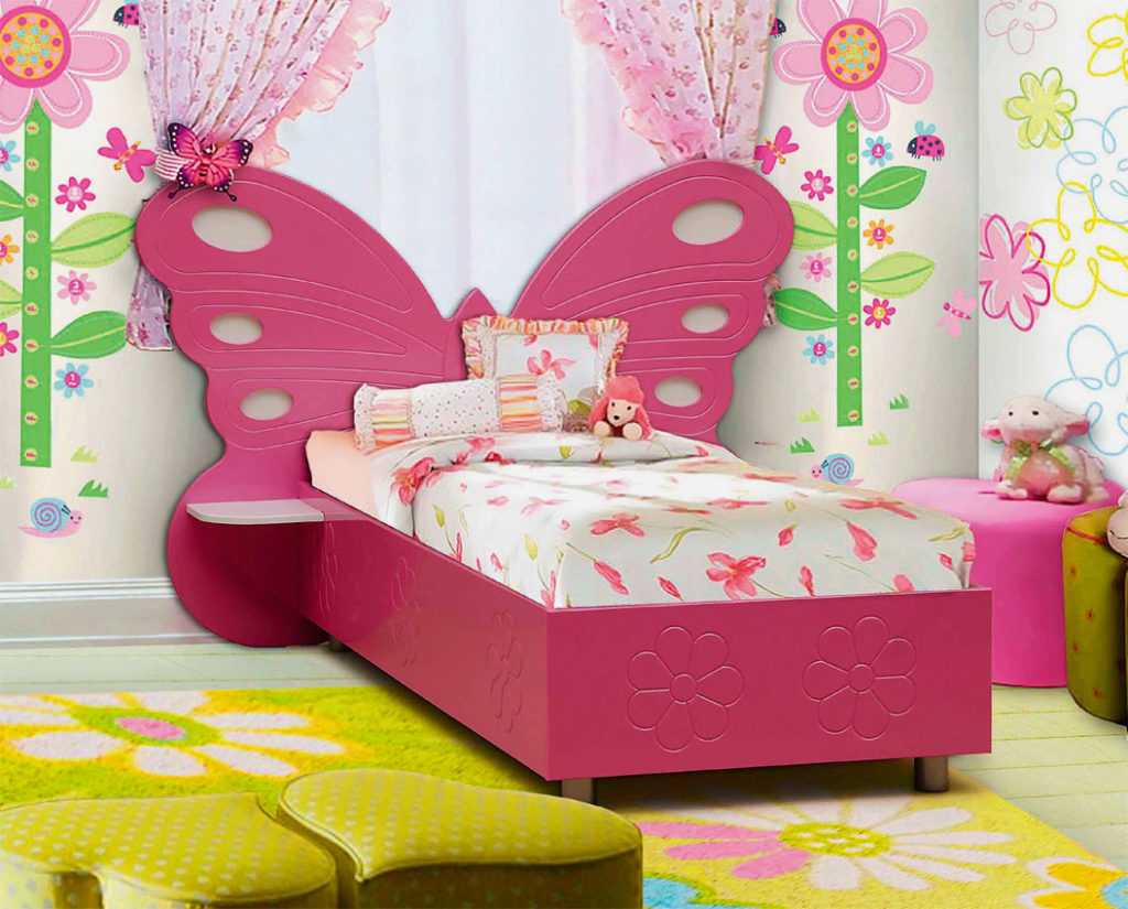 Кровать двуспальная для девочки