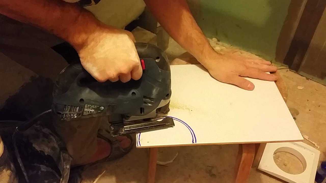 Ручной плиткорез: как правильно резать плитку?