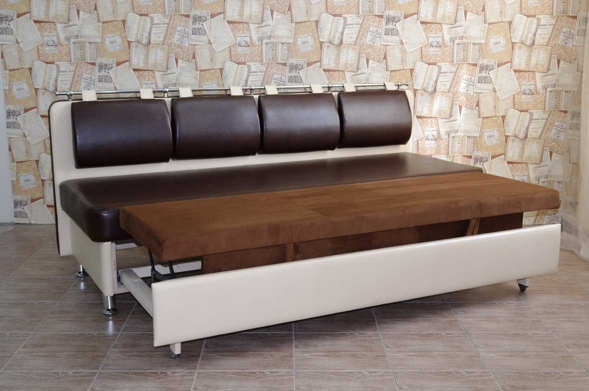 Узкий прямой диван на кухню со спальным местом для малогабаритных квартир: фото