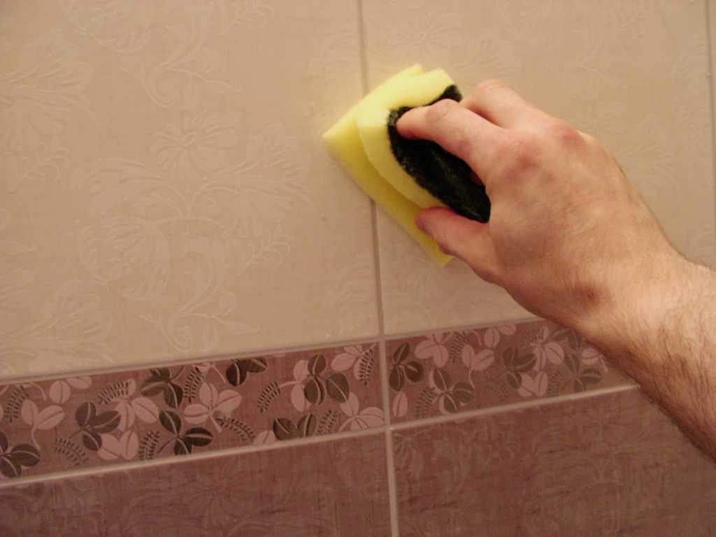 Затирка швов плитки в ванной своими руками