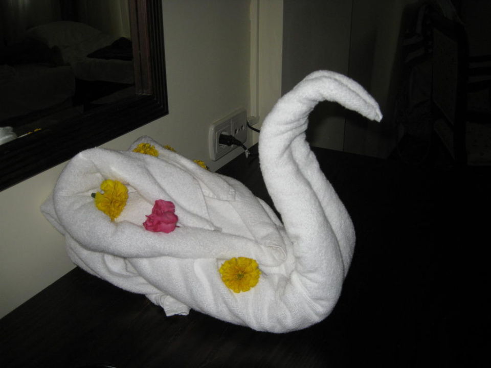 Как сделать лебедя из полотенца