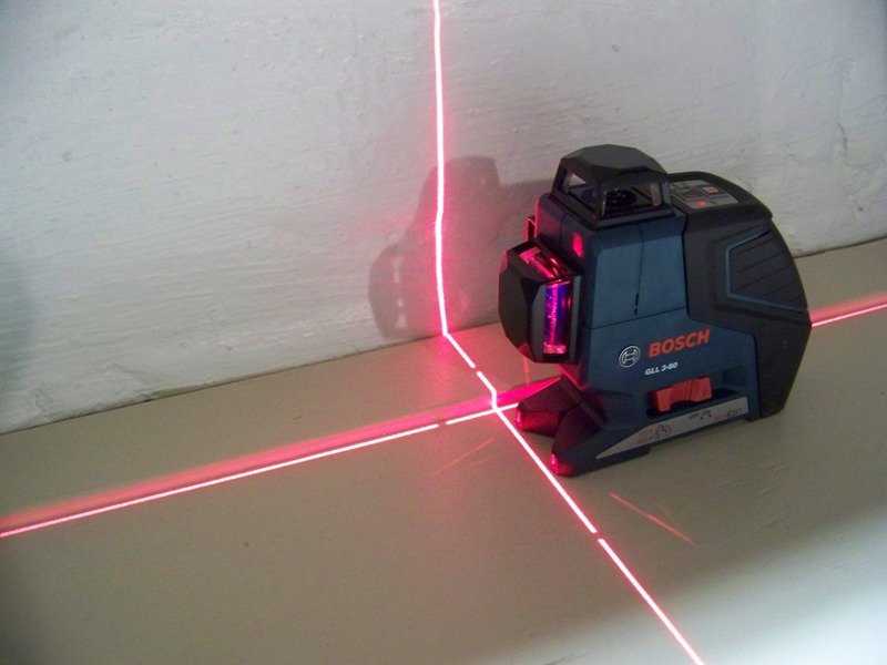 Правила пользования лазерным нивелиром