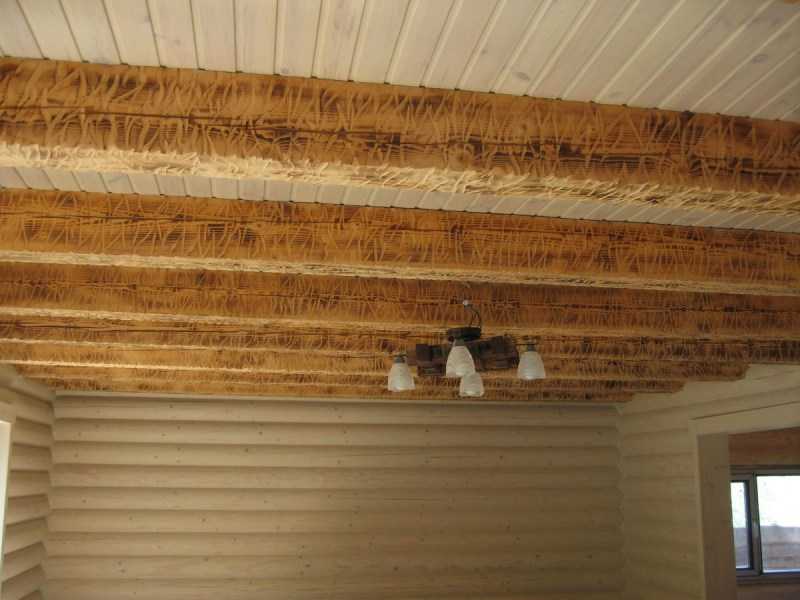 Из чего сделать потолок в деревянном доме: виды, покрытия из натуральных материалов и фальш-потолки