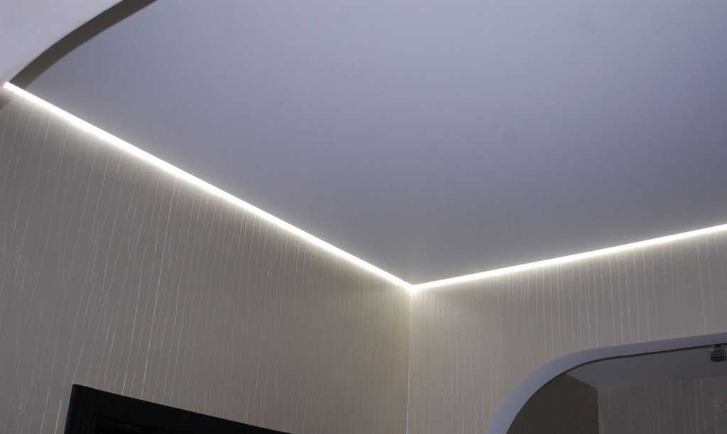 Как сделать гипсокартонный потолок с подсветкой своими руками: 49 фото