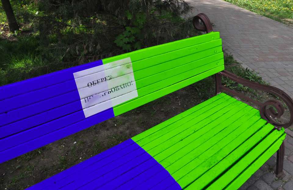 Чем покрасить скамейку из древесины