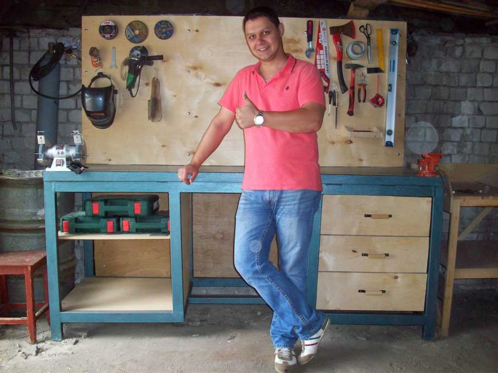 Верстак в гараж своими руками: как сделать слесарные и металлические столы