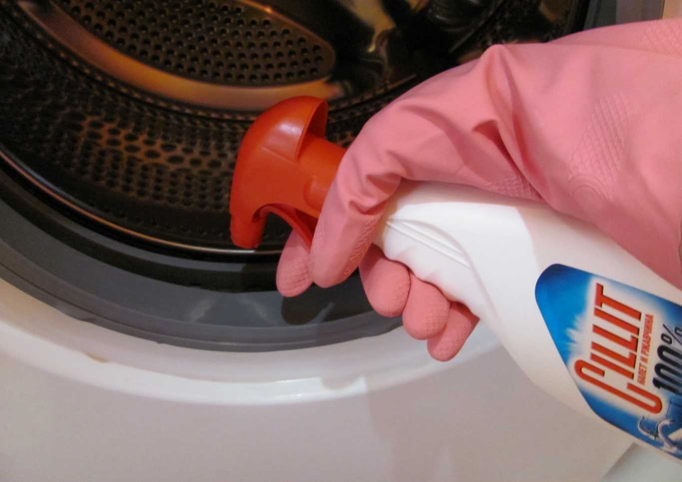 Как почистить стиральную машину от плесени и запаха внутри