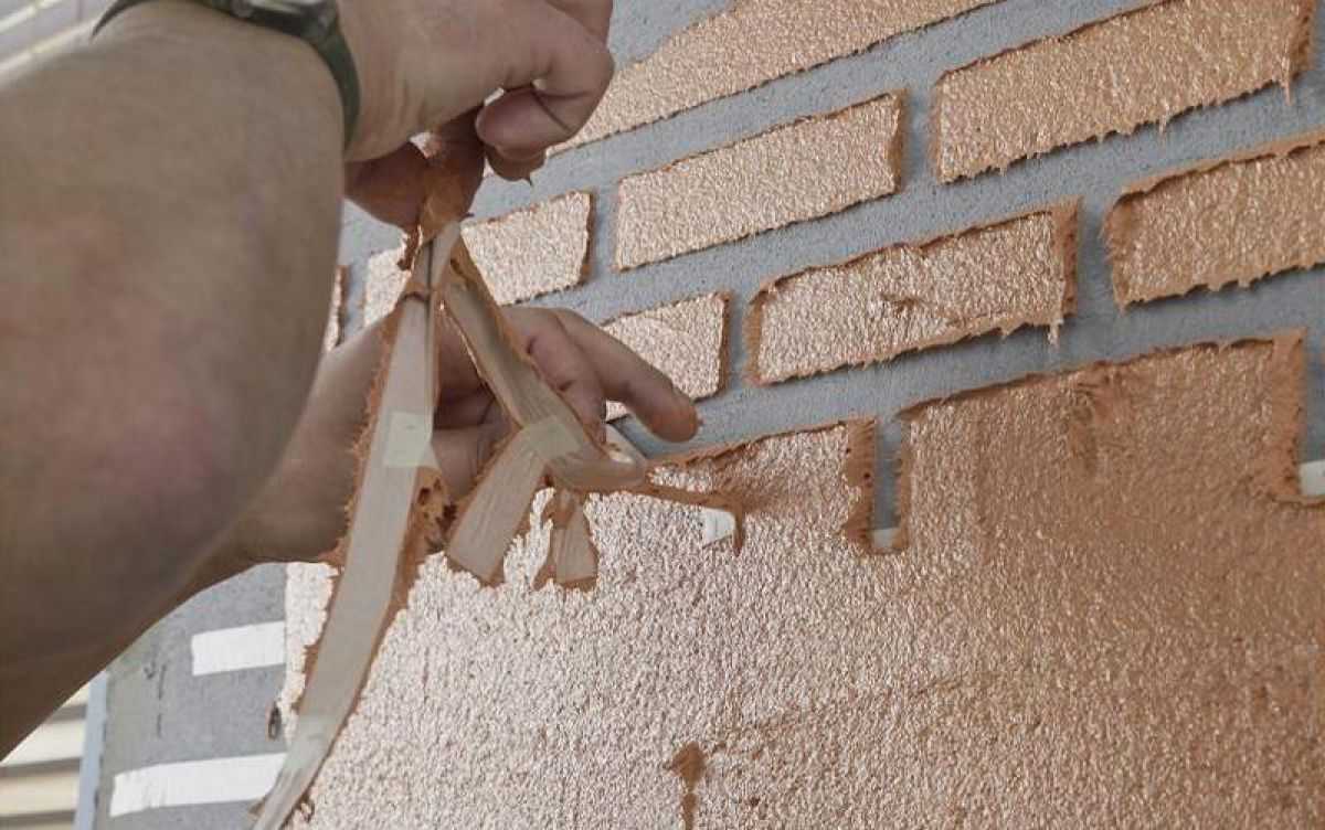 Как сделать из штукатурки кирпичную стену в интерьере своими руками: технология