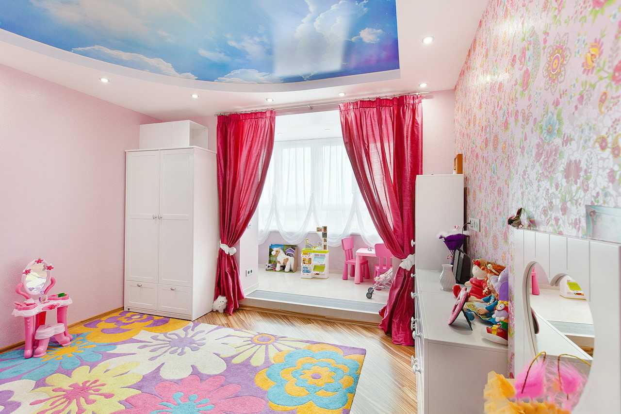 Какой потолок лучше выбрать для детской