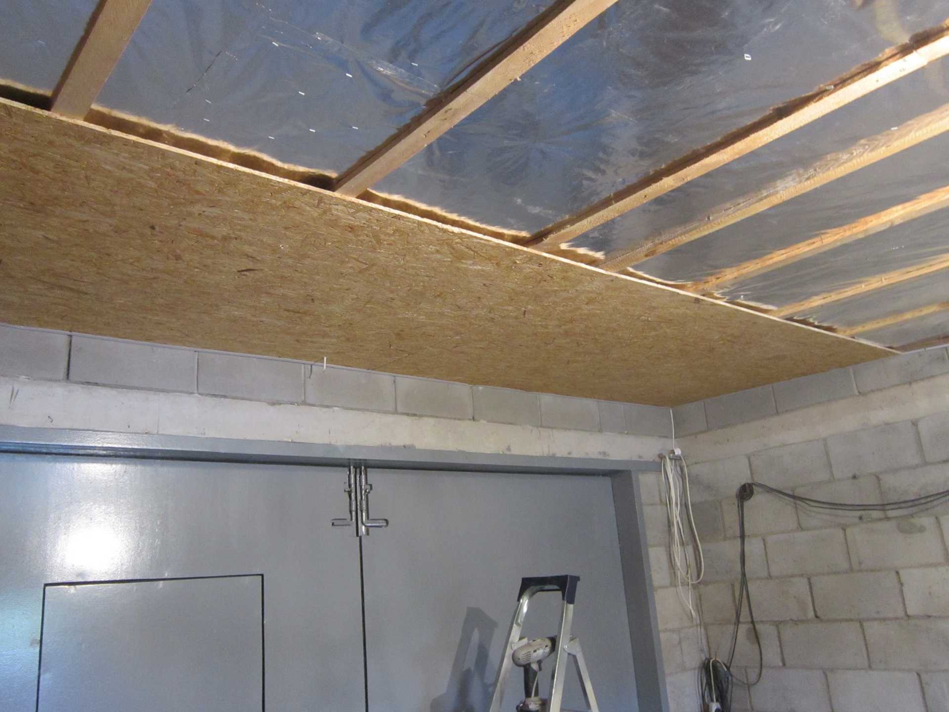 Потолок в гараже обшить дешево красиво - всё о ремонте потолка