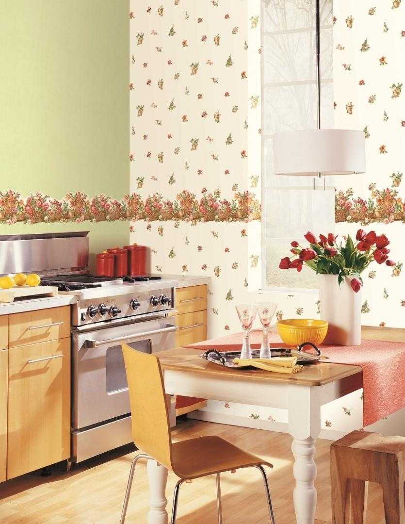 Моющиеся обои для кухни (10 реальных фото в интерьере)