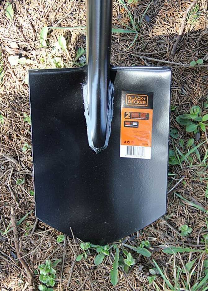 Лопата из нержавеющей стали: в чем особенности лопаты из нержавейки? для чего предназначена стальная штыковая лопатка толщиной в 2 мм?