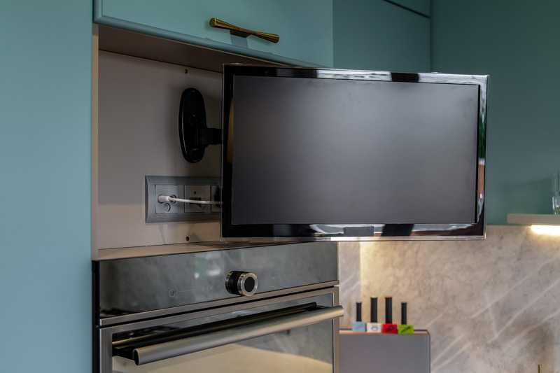 Как правильно выбрать телевизор на кухню с хорошим углом обзора