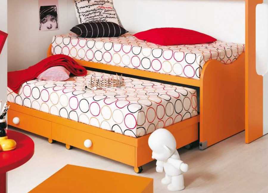 Диван кровать для двоих. Кровать для детей. Двойная детская кровать. Двухместная кровать для детей. Детские кровати для двоих детей.