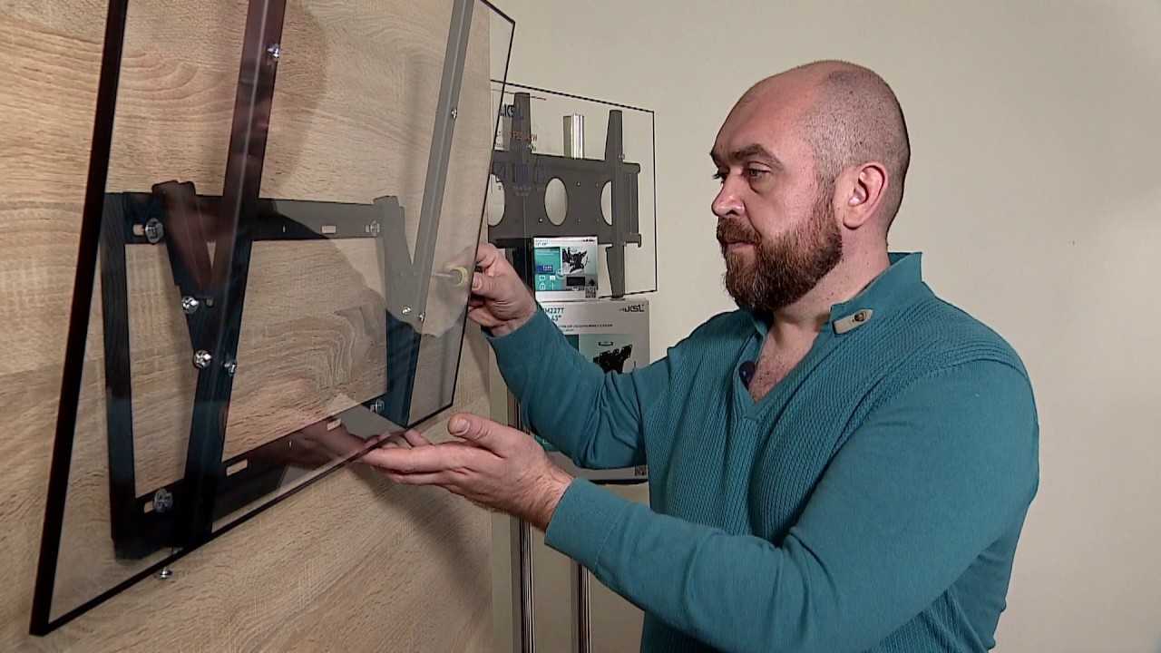 Как повесить телевизор на гипсокартонную стену