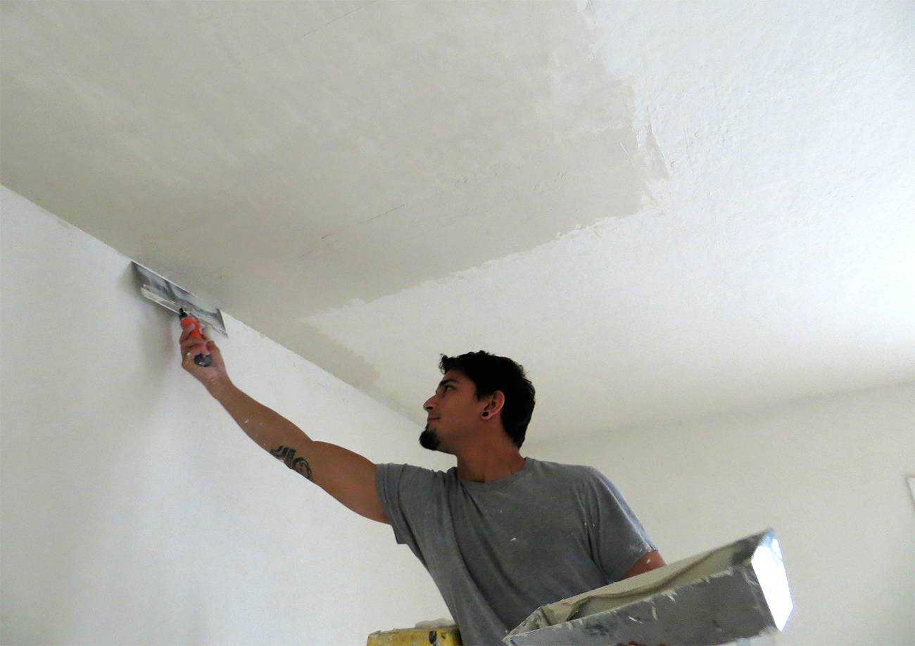 Как правильно шпаклевать потолок под покраску своими руками и стоимость м2