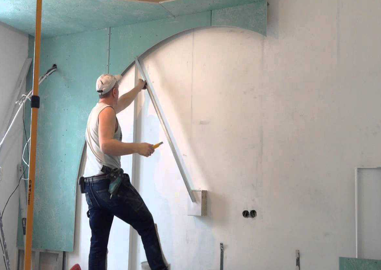 Как выполнить монтаж потолка из гипсокартона и технология провидения работ