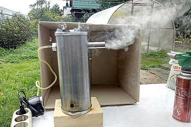 Как сделать дымогенератор для коптильни своими руками?