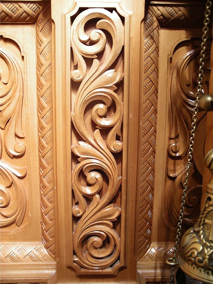 Резные двери (24 фото): красивые модели из дерева с резьбой, деревянные межкомнатные варианты, дубовые ширмы и двери, оригинальные входные изделия