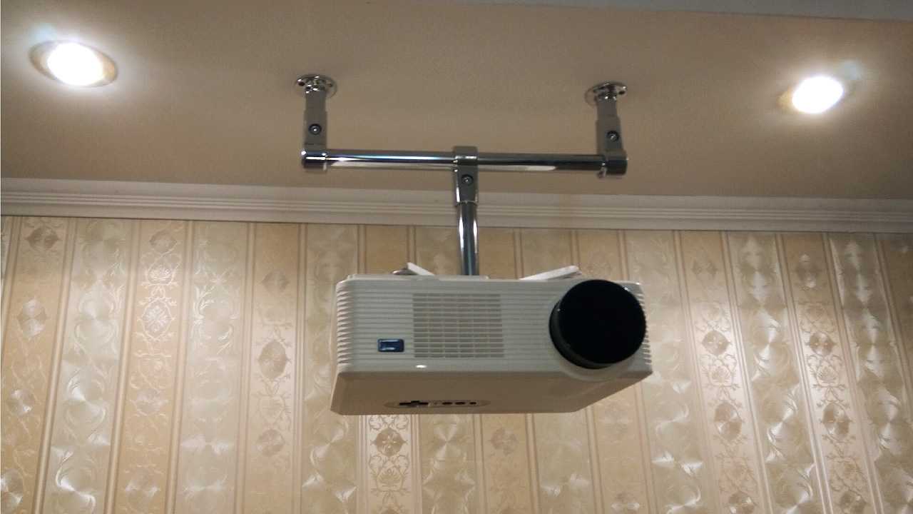 Потолочный кронштейн для проектора: установка своими руками - фото- и видео- инструкция