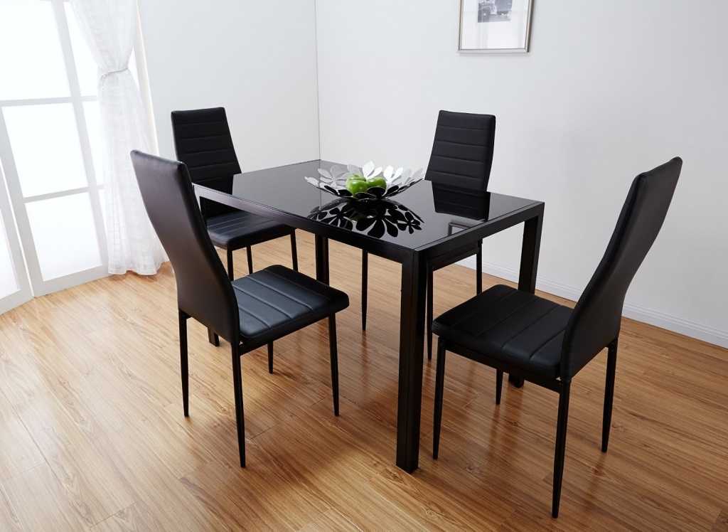 Столы и стулья (65 фото): классическая мебель со стульями для гостиной производства малайзия и итальянские модели