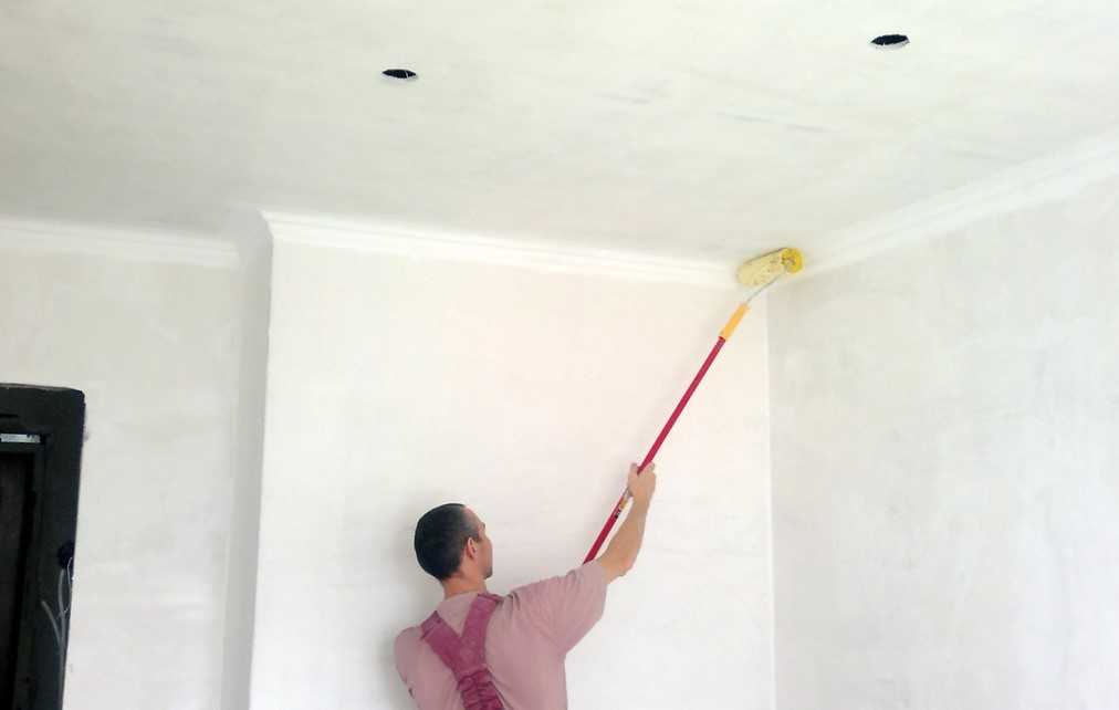 Как побелить потолок по старой побелке