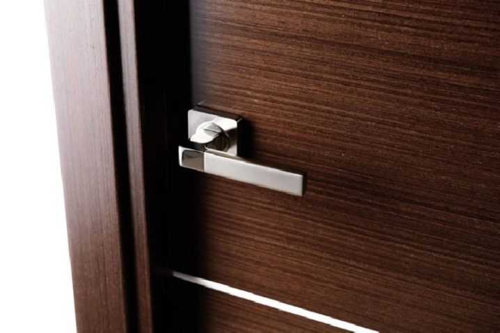 Выбор материала для межкомнатных дверей, советы специалистов