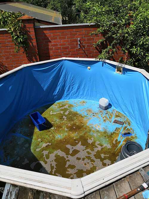 Как помыть надувной бассейн? как вымыть после лета на зиму? чем быстро отмыть от зелени?